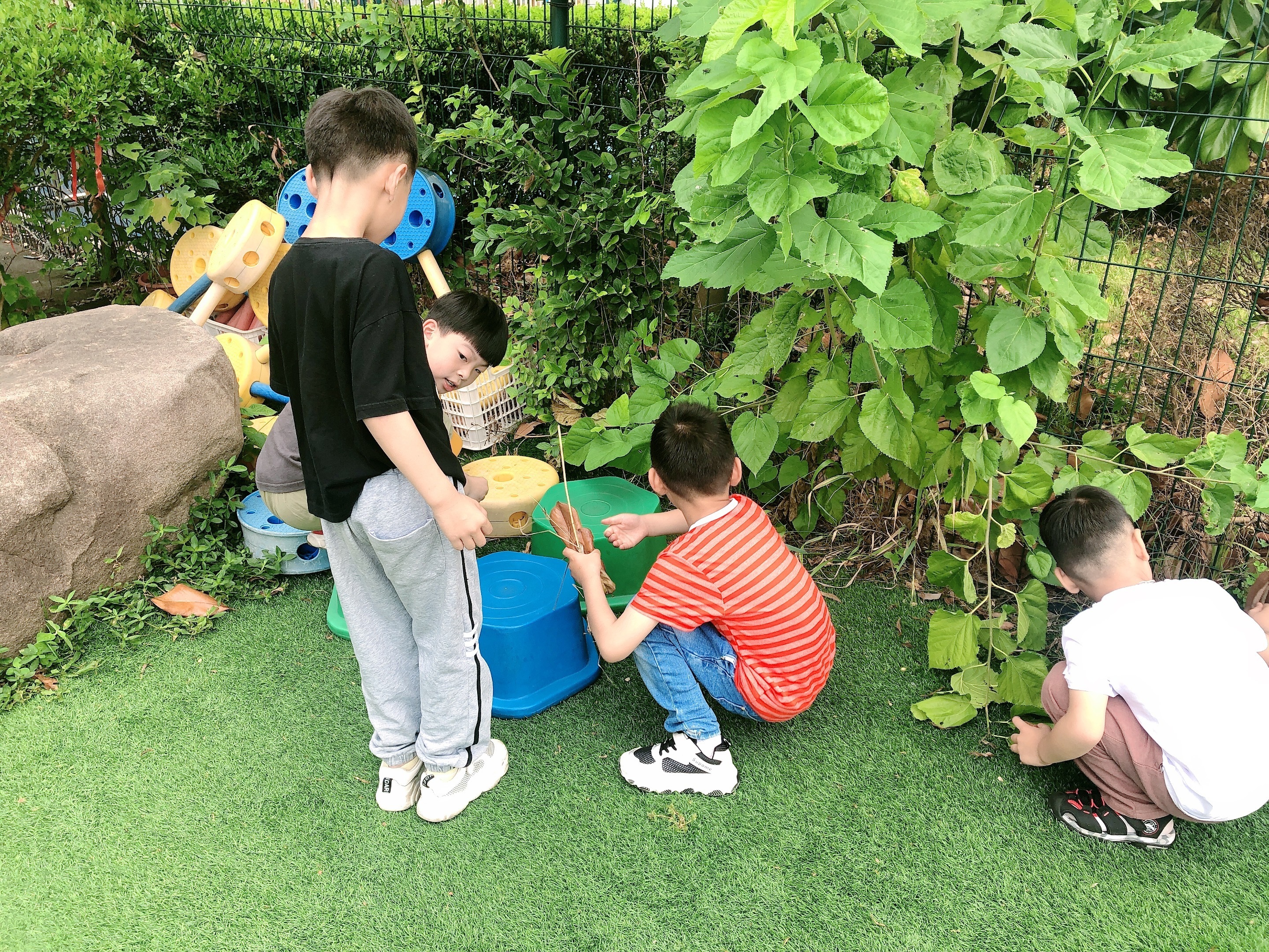 港元拆息普遍下滑 一个有效期一个月的拆息降至1.02143%