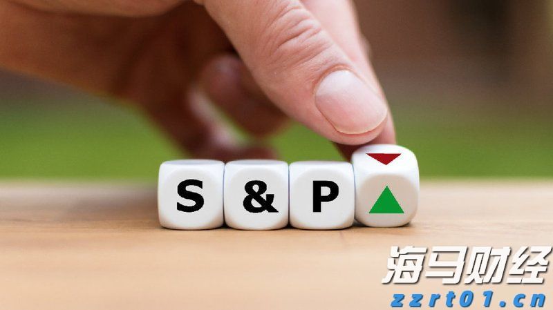 第十五届全运会男子篮球成年组A组参赛球队抵达贵港