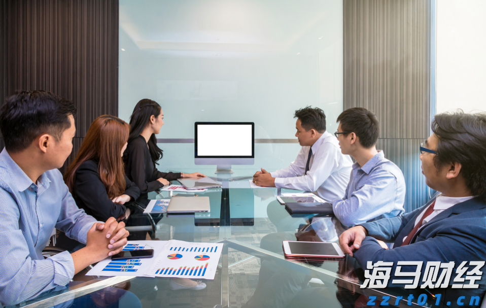 全国夏粮小麦收获进度过半